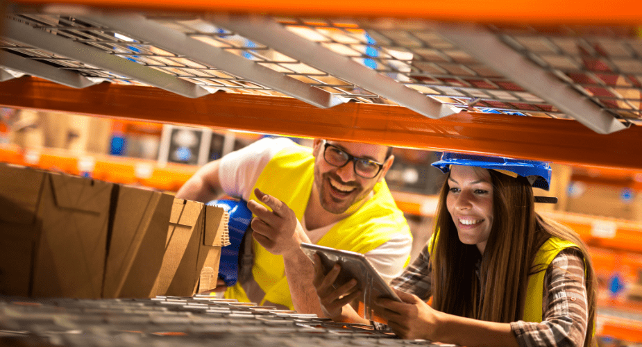Trabajadores de empresa de logística